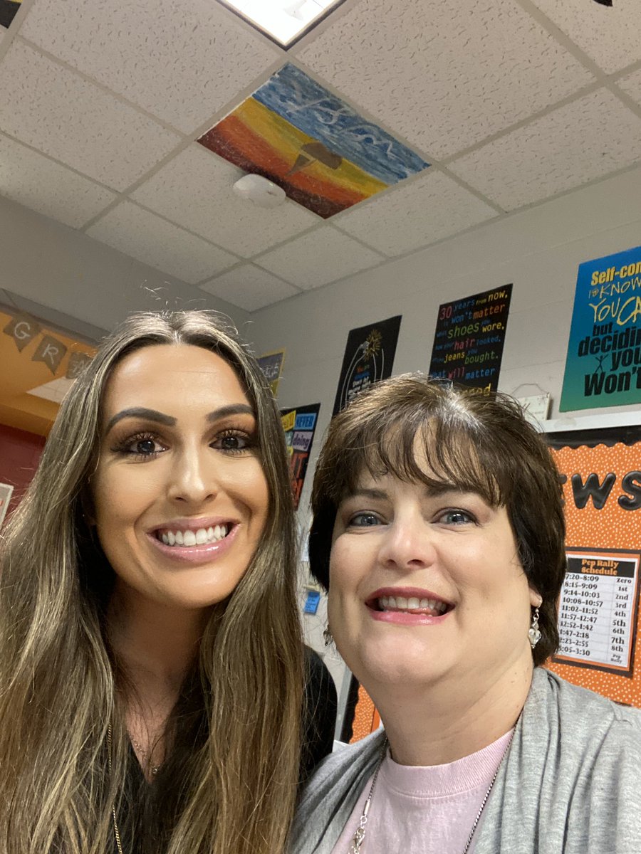 jrich4ua's tweet photo. Ready to learn more about using diverse literature to craft meaningful conversations in the classroom! #HCSLTI #HCSStrong  @HCSLTI #RESisthebest https://t.co/sYCYOniOrM