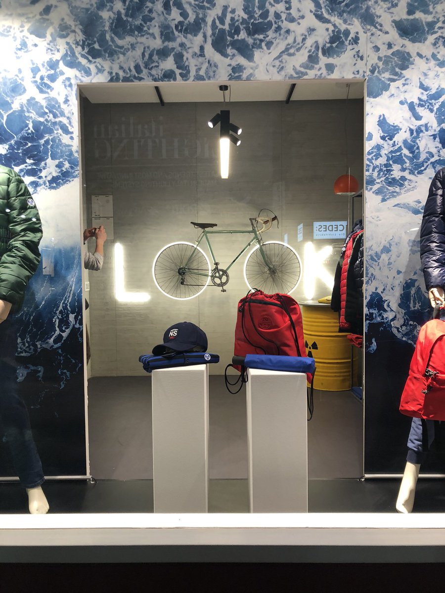 themastermakers's tweet photo. Nos apasiona nuestro trabajo, #weRexperience #weRimagineers #weRMasterRetail https://t.co/8yTq87xz8E
