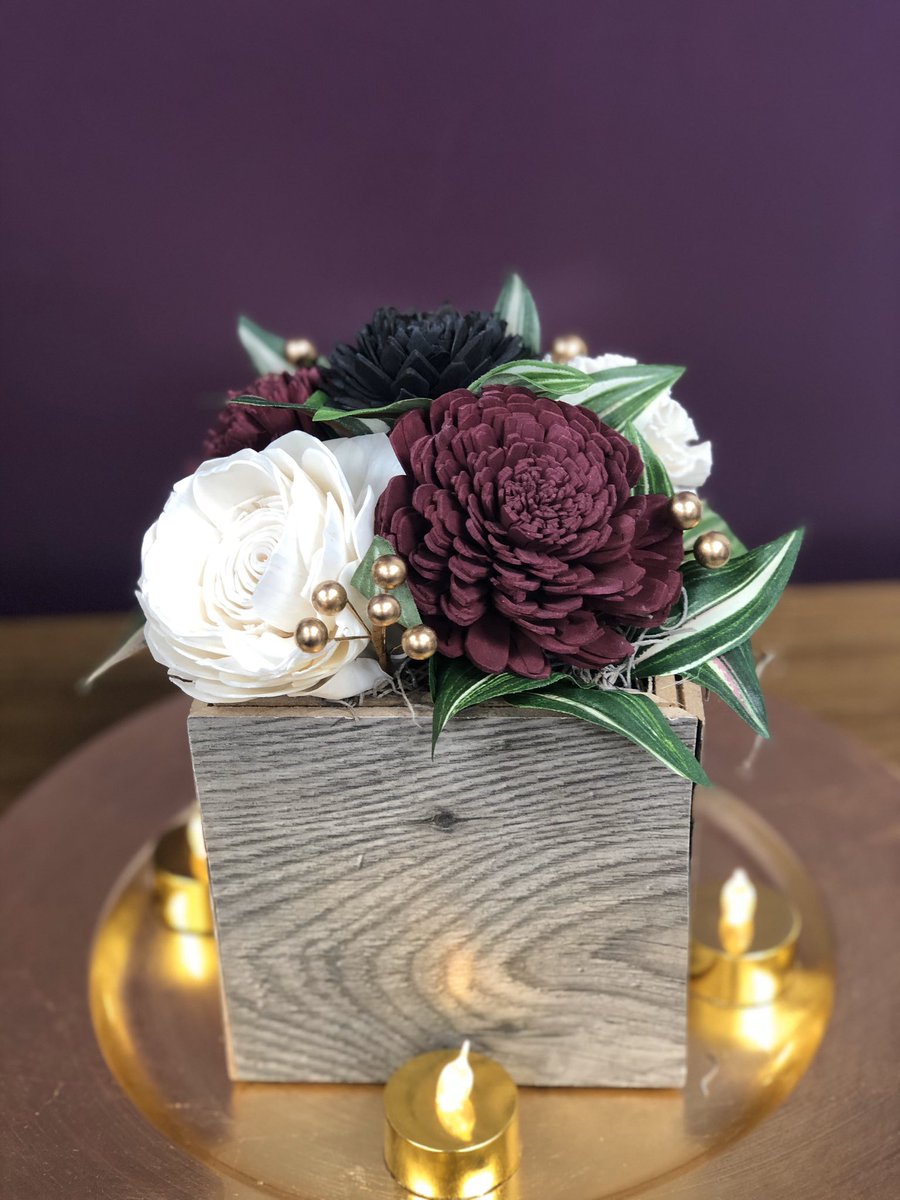 wecarearts's tweet photo. Check out these beautiful centerpieces for the Black and White Gala/Auction! 

We are so excited to have @kimfaris945 from @iHeartRadio hosting this event! 

To purchase tickets visit https://t.co/kIrnnOWzfL 

#wecarearts #WCAGala #art #artists https://t.co/zoi2zvGDbU