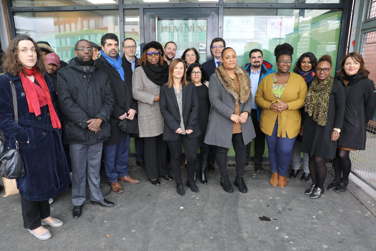 Dévoilement d'une plaque au Point Information Médiation Multi Services (PIMM'S) de la gare Garges-Sarcelles. 👍