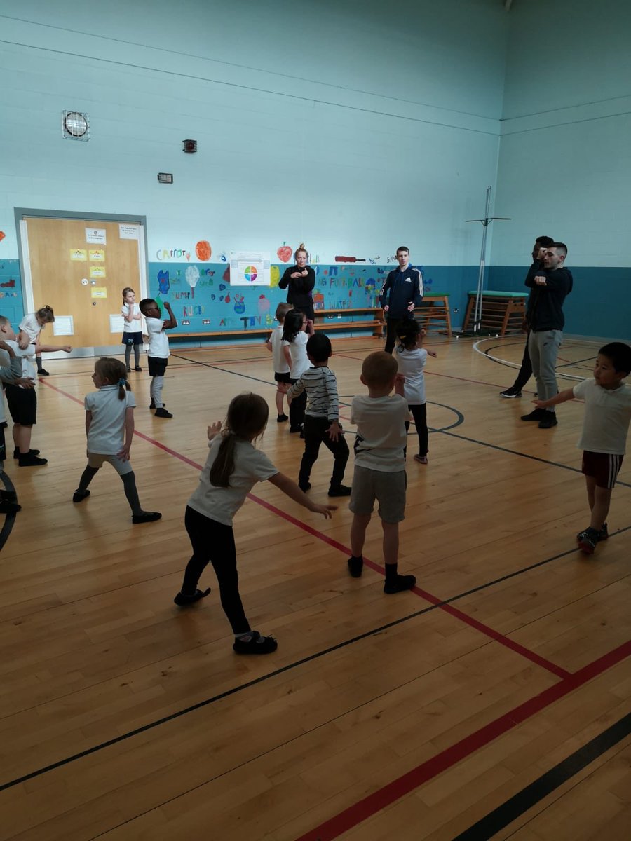 P1 loved their PE session with the coaches from City of Glasgow College