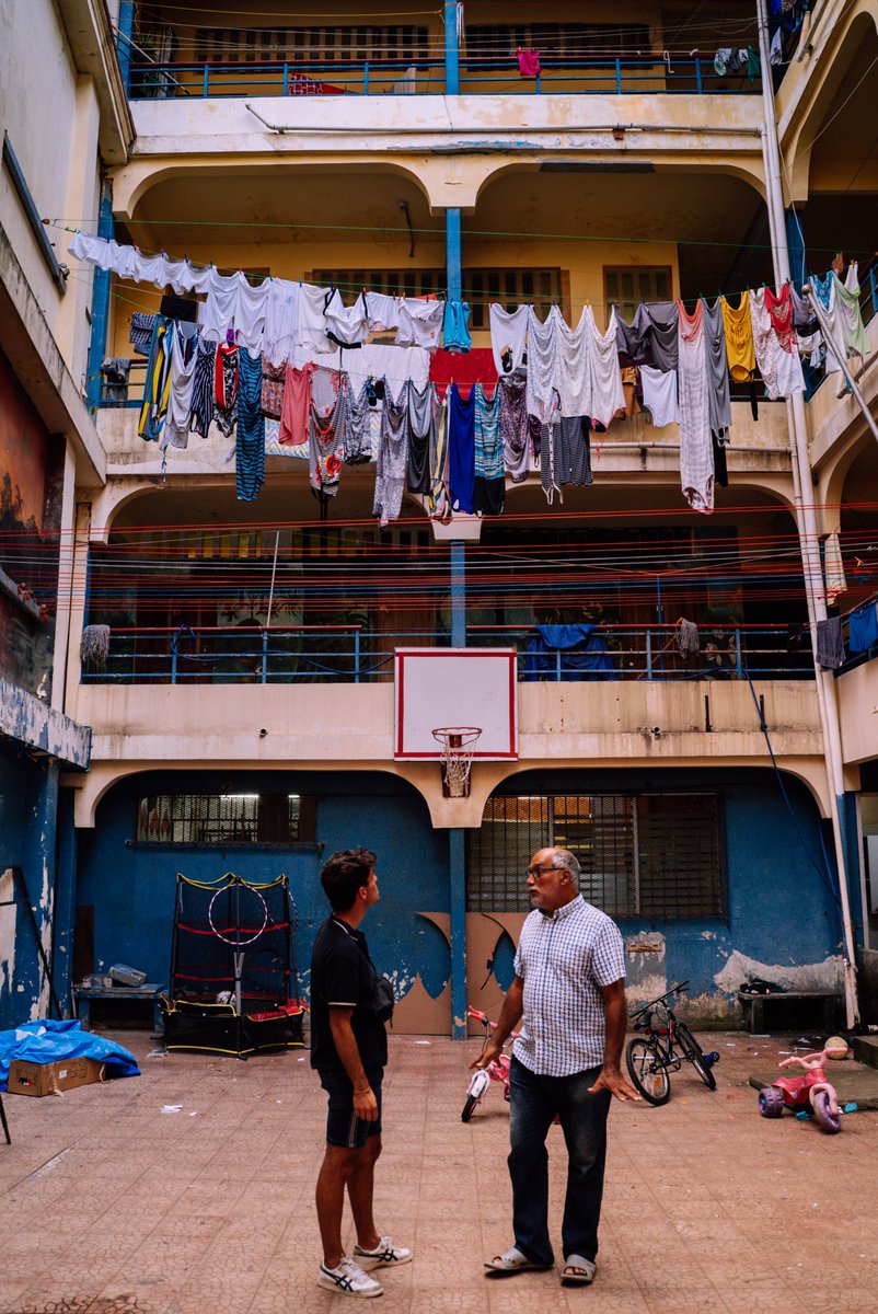 OceaniaEMA's tweet photo. La #gentrificación es un fenómeno global que tiene altos costes para la calidad de vida de los afectados, pero hemos visto cómo iniciativas ciudadanas pueden ayudar a solventar sus efectos negativos. #ExpediciónOceania #Agenda2030 ➡️https://t.co/oGba3Aeenr https://t.co/jysRm5XmcH