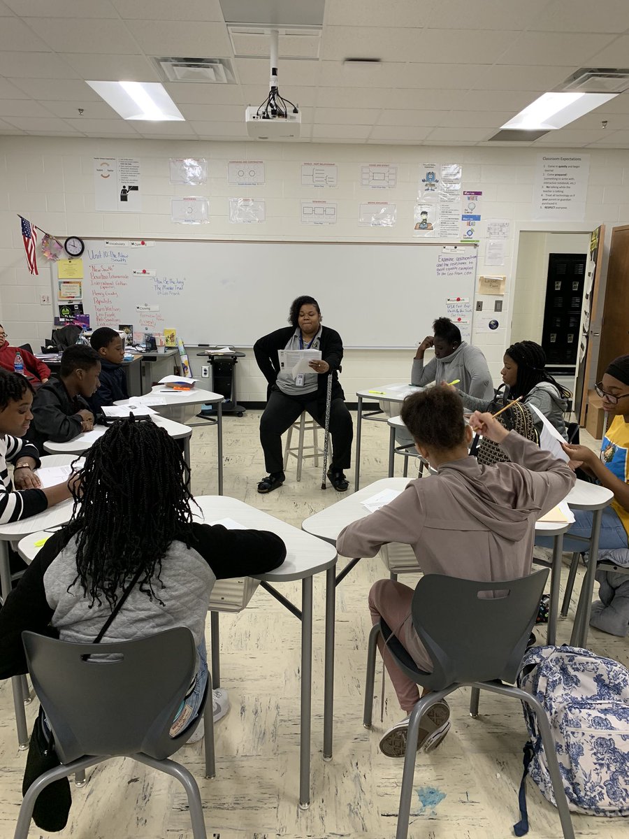 MMS_HCS's tweet photo. What do Warhawks do during winter break? Teaching and learning! We are so proud of our learners who braved the weather and made it to school today! We have 7 instructors here working on an ambitious pursuit! #ExpectSupport #ExpectExceptional https://t.co/BKHxdG5yr1