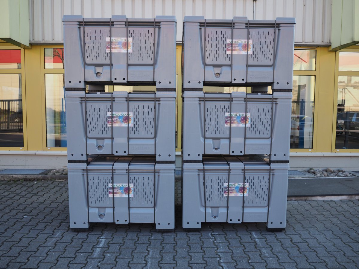 WatchWaterGmbH's tweet photo. Virol-Oxy® shipment directly to China for disinfection of surfaces!
.
.
.
#watchwater #coronavirus #viroloxy #mannheim #disinfectant https://t.co/oWcePnWutj