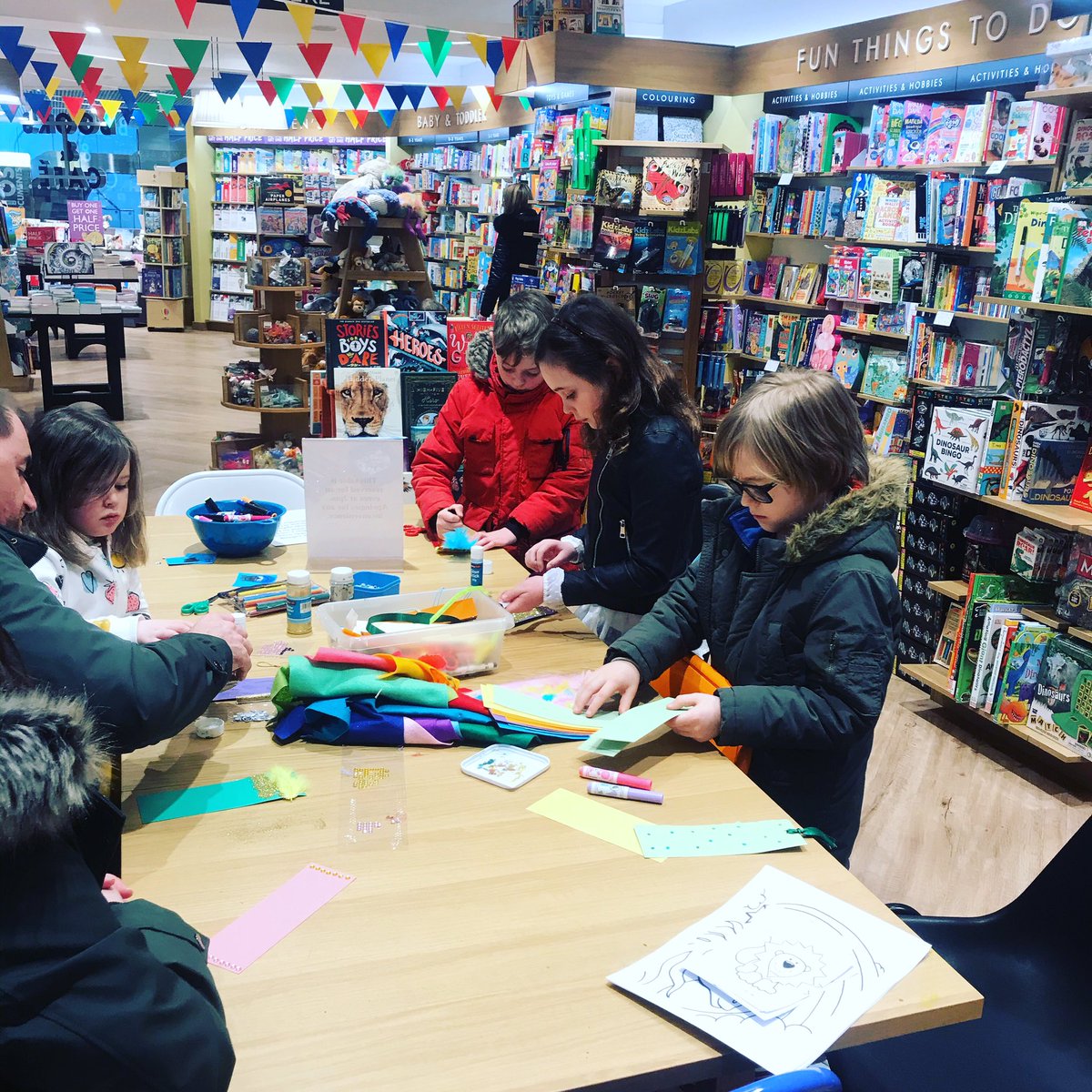 Thank you to all those who came along to our Highland Falcon Thief Activity Day. Here we are busily making bookmarks before we completed the Scavenger Hunt! 
#waterstones #waterstonesaberdeen #thehighlandfalconthief #activityday
