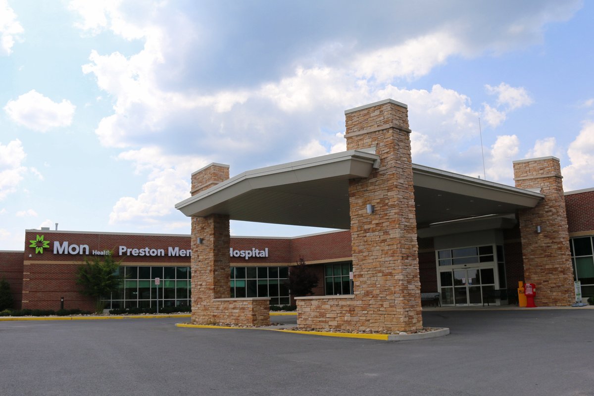 VandaliaMon's tweet photo. Congratulations to .@_PrestonMH  for receiving a 5-star CMS rating! This award is a direct reflection of the quality of care delivered to our patients! #MonProud  #CMSRating https://t.co/bY97JwNJB9 https://t.co/M9hxydtxSA