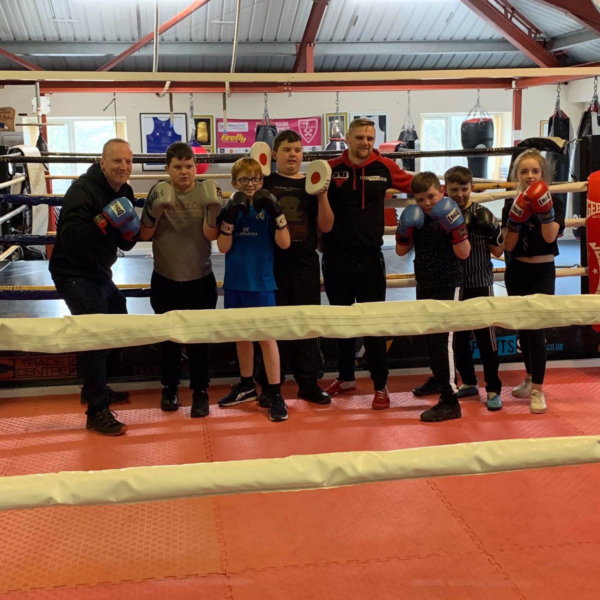 BullStefy's tweet photo. @AndyTownendk_k coached a great boxing session yesterday with kids from the Thurnscoe area at Stefy Bulls Fitness and Circuit Centre.
You all did amazing! 🥊💪🏻 #FightForGood #ViolenceReductionUnit #SportsSocietySuccessNetwork #SportForGood #SSSNetwork #BoxingWorks #StefyBull https://t.co/3D7hRvvxbi