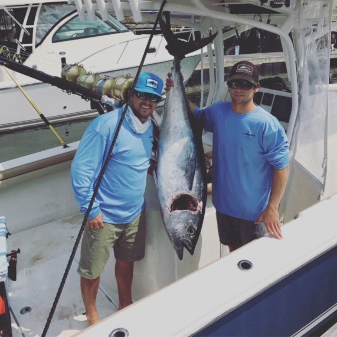 JupiterMarine's tweet photo. #TackleTuesday | WOW what a #CATCH from Joey P. 🎣
.
.
Send us your pictures to be featured on our social media platforms!
.
.
#FishingLife #Jupiter26 #SportFishing https://t.co/VkHReP6NG2