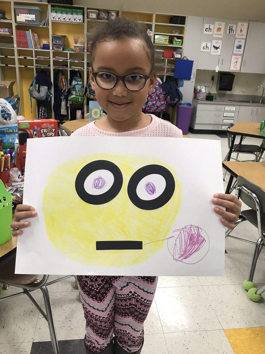 AnthsAlligators's tweet photo. Can you disguise the number 100? #100thDayOfSchool @DurantEagles https://t.co/Vlpyboeis4