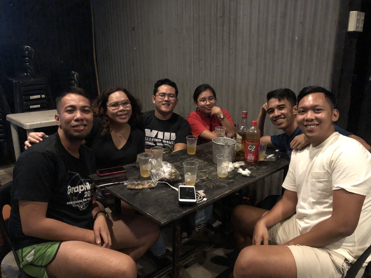 iamvincentandig's tweet photo. never a dull moment with LUV 2019 Orgcomm β€οΈπ§‘ππππ #The2030Project #LeadersUniteVisayas2019 https://t.co/3F2fjnn1ms