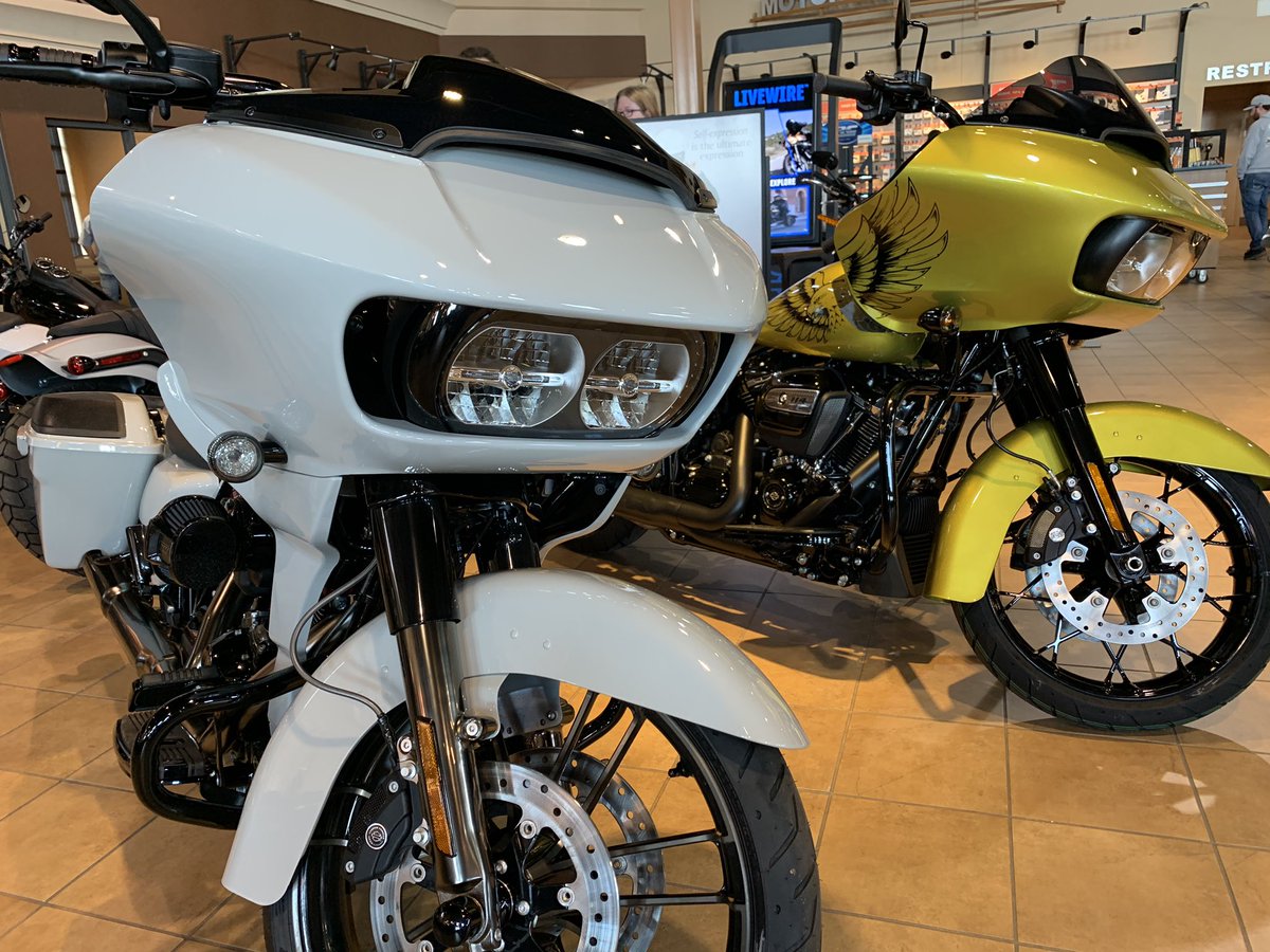 HDWorldOKC's tweet image. 2020 RoadGlide CVO and 2020 Eagle Eye RoadGlide Special here at H-D World!
