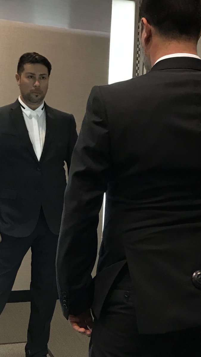 janieandlouie's tweet photo. Does the suit make the man or does the man make the suit? #newsuit #armani #mensdepartment #mirrorimage #dressedup #stylish #sassy #styling #readytogo #model @dncnlouie #photographer and #stylist @JanieVanHalen https://t.co/UPuHOpXzgX