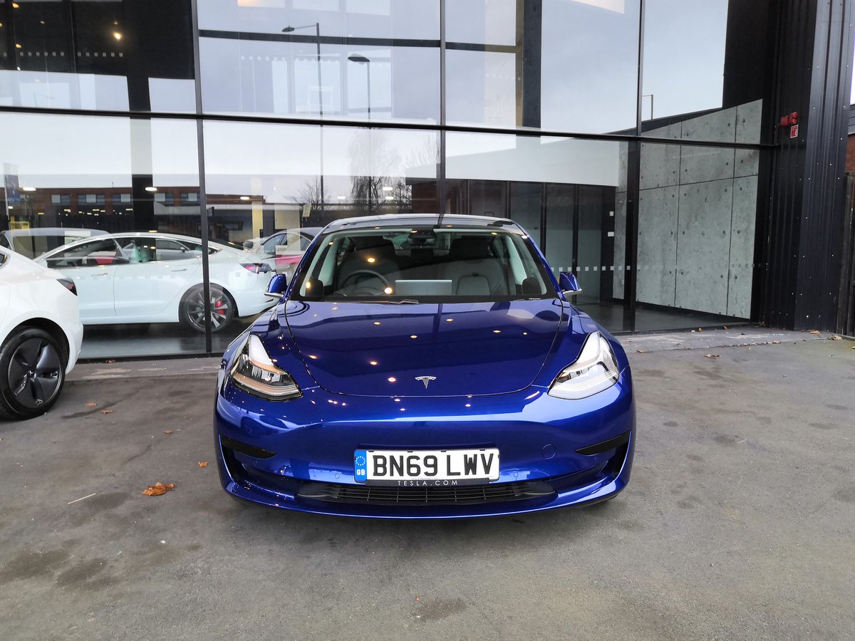 Simon_Telford's tweet photo. @philroberts @Tesla Say hello to my new car :) https://t.co/qNvS75Ygf6