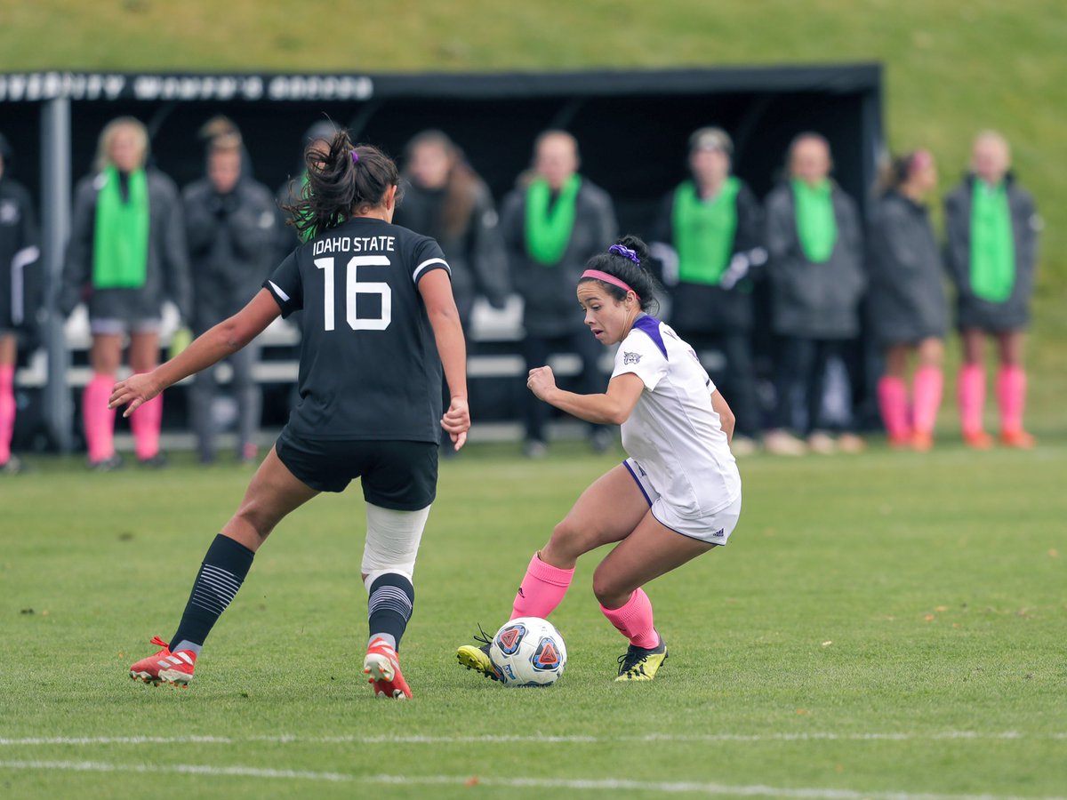wsusoccer's tweet photo. Happy birthday to junior midfielder, Mylee Broad! We hope you have a wonderful day! ⚽️💜🎉 https://t.co/ld47IsDzyG