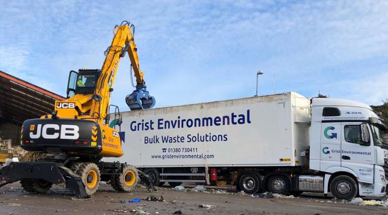 holtjcb's tweet photo. Company bolsters fleet with JS200W excavator!
According to company director James Grist, dealer backup service and reduced downtime were the prime reasons for turning to Holt JCB.
You can read the full article here: https://t.co/ENhyeOdFXd
#HoltJCB #GristEnvironmental #aggnet https://t.co/bcLFkA1ZqG