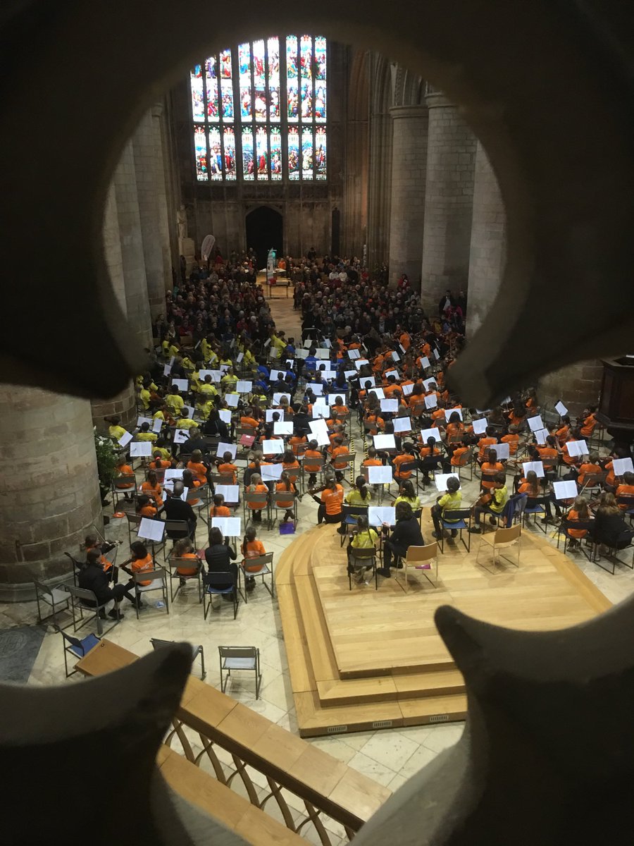 MeurigB's tweet photo. Always good to know the Head Verger...an elevated view of 180 young string players in The Big String @GlosCathedral - bravo to @GlynOxley Jon Trim & @GlosAcadMusic for an exemplary multi-level participation project. https://t.co/8UdeSb4zkl