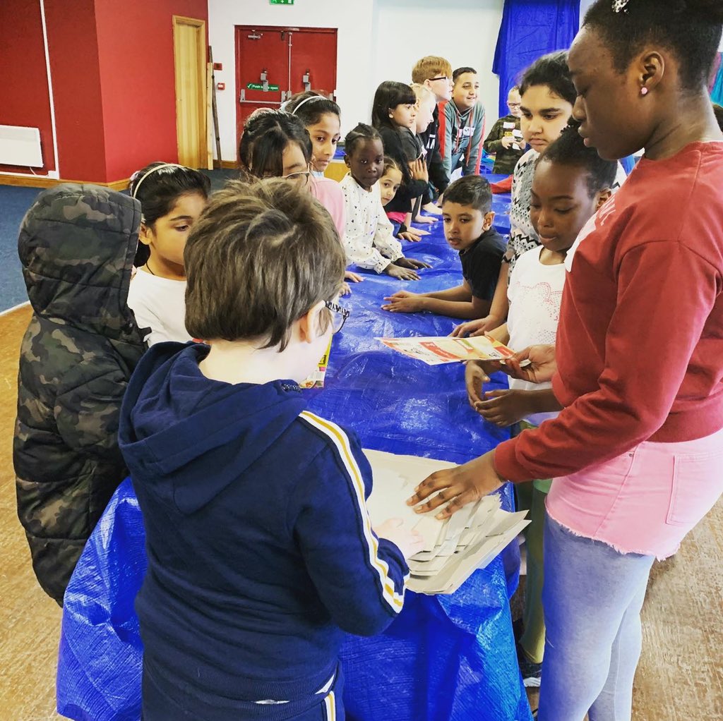CoactiveArts's tweet image. Games, crafts, dancing, drama, an air house and parachute experience.... all in a day of CoActive/Culture Cures... utilising the space at @WTrinityRL at our Creative Arts half-term youth camp  👌 @MyWakefield @Expwakefield @ArtsWakefield @artwalkwake @WakeExpress