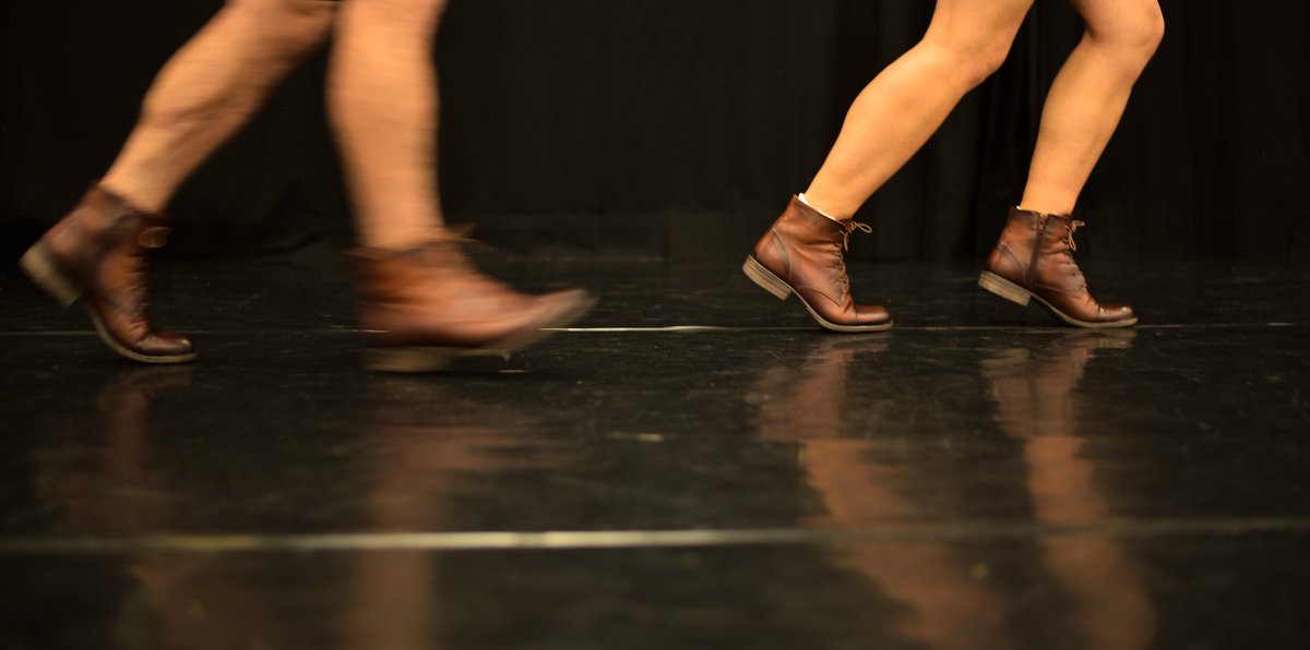 EmigrantasDanza's tweet photo. Xa temos o noso primeiro #vídeo #promo en @vimeo
https://t.co/yWcCRPBiz2!!!!!!! #emigrantas #danza https://t.co/rdDJZvKRVv