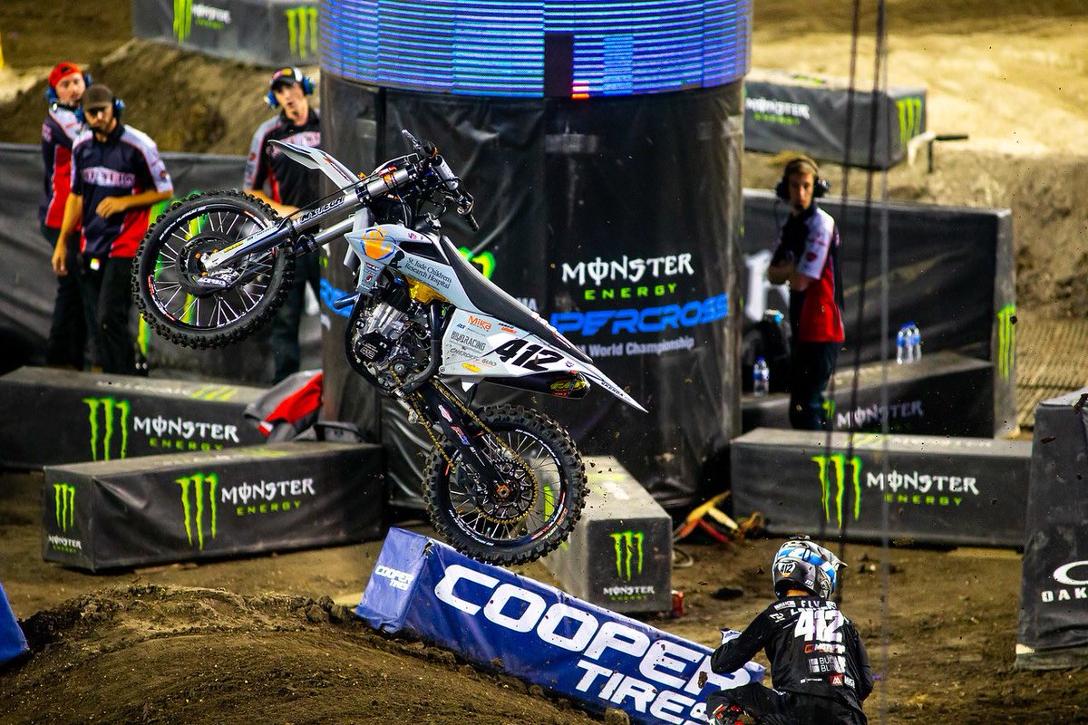 📸<a href="/browndogwilson/">chris</a>