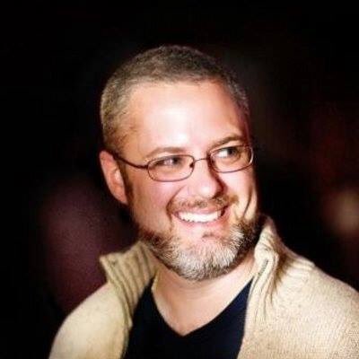 TheComicBookPod's tweet photo. This week we had the incredible privilege of chatting with @DCComics writer @robertvenditti. Rob is known for his work on Justice League 40, Green Lantern, The Flash &amp; much more! #comicbook #dccomics #comics #podcast #JusticeLeague #comicbookpodcast 

https://t.co/5stx593Iut https://t.co/0c05yTgKxi