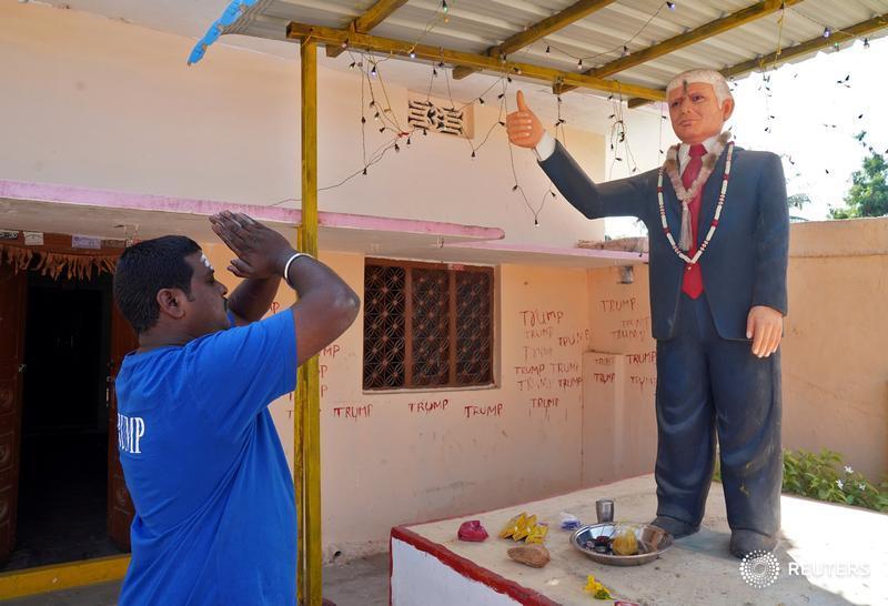 EREk_sRX0AAWEll?format=jpg&name=900x900