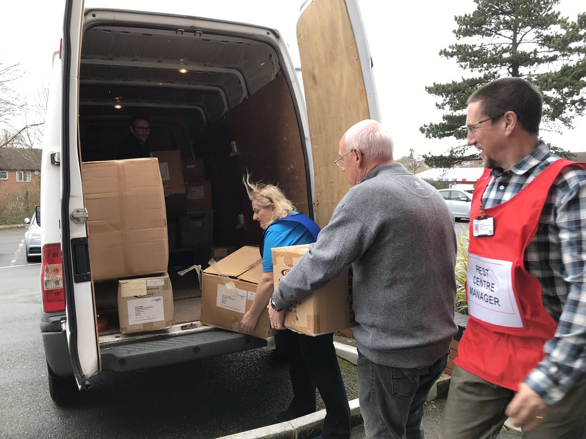 bbchw's tweet photo. 24 elderly residents have been evacuated from a care home in Whitchurch. They had to be helped out of first floor windows into boats. They’re being cared for at an emergency centre in Ross on Wye. @HWFireControl @HWFire @SARAbeachley @HfdsCouncil @WMerciaPolice https://t.co/T0i945ft69