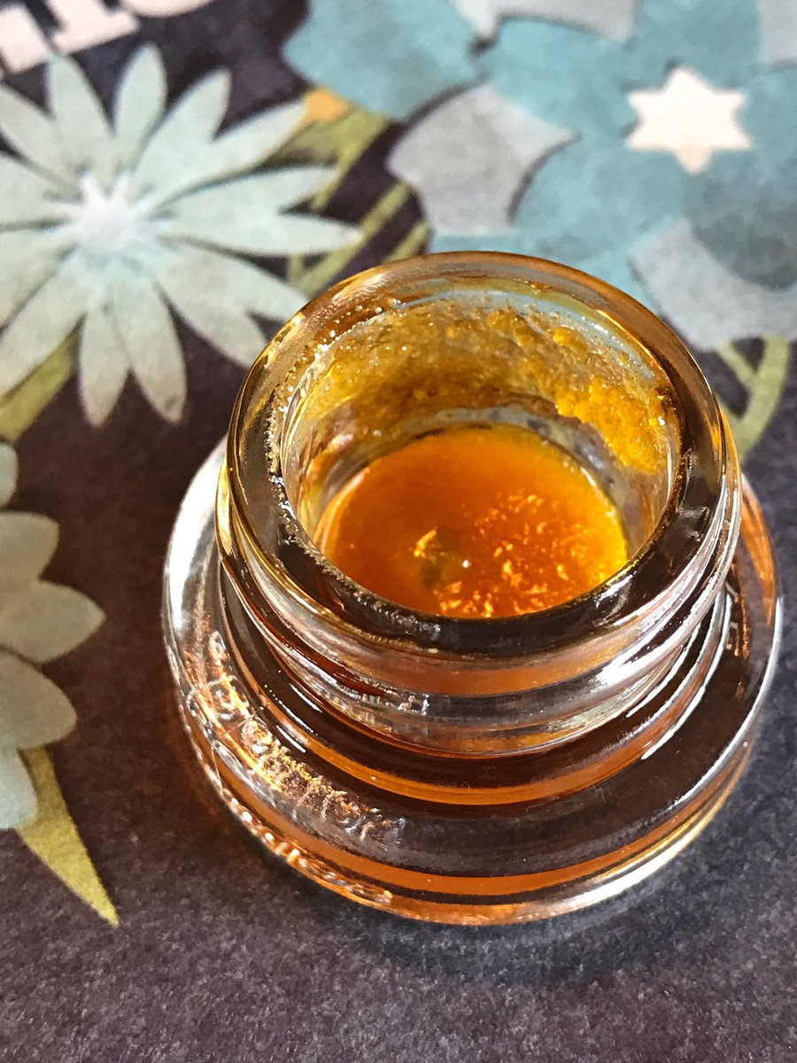ORGreenRush's tweet photo. Some fire new extracts just made it into the building...💯💯💯 https://t.co/3F3FPqsUfU