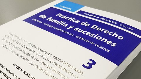 hammurabi_srl's tweet photo. #Sorteo 
Ganá el libro "Práctica de Derecho de familia y sucesiones" vol. 3. Para participar tenés que poner "me gusta", retwittear la publicación y enviarnos un correo electrónico a info@libreriahammurabi.com.ar 
Sorteamos 1 ejemplar el 21/02/20 https://t.co/uYMCHPCUvL
