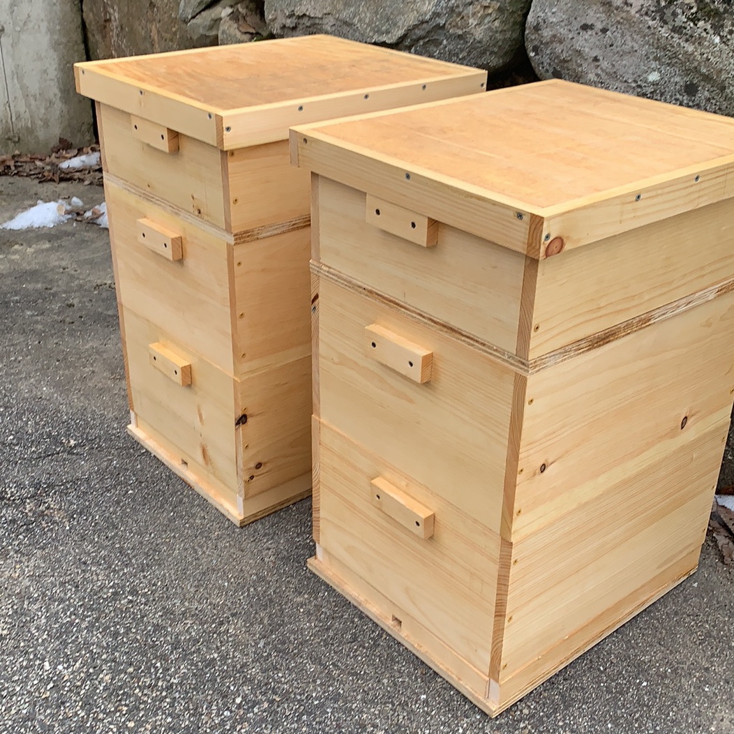 Saving serious $$$ by building your own Langstroth Beehive

Simple and clear plans with color illustrations every step of the way

bit.ly/2P4vRA1

#beekeeping #honeybees #diy #farmlife #homesteading