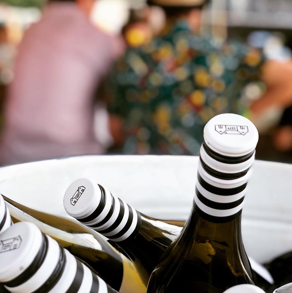 On ice and ready to be enjoyed - find our more about the whole Black Cottage range online here blackcottagewines.co.nz 

#BlackCottageWines #BlackCottage #WinesWithGusto #NZWine