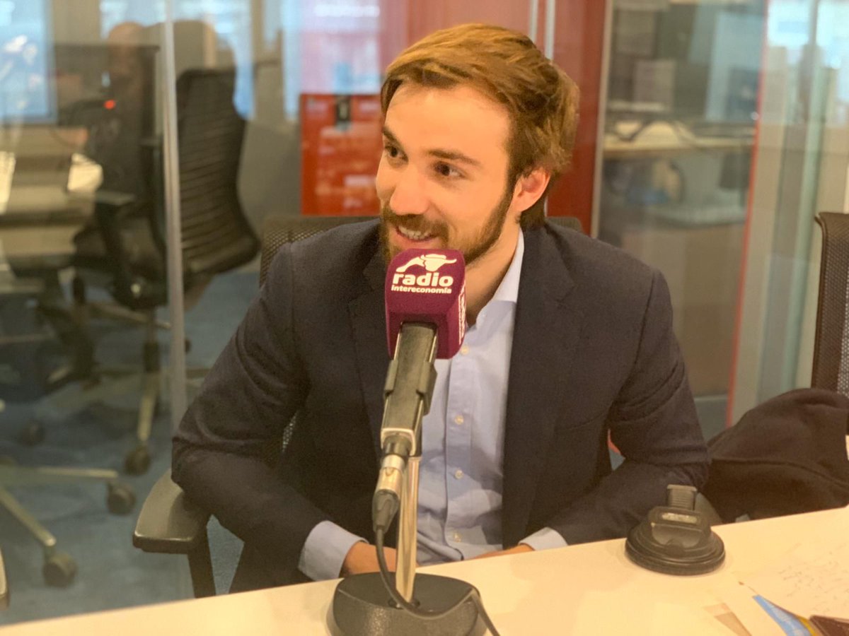 #ENDIRECTO en CDM la #TertuliaGestionPatrimonio con:

🎙 Francisco Quintana, director de estrategia de @ING_es

🎙 Daniel Rodríguez Sahagun, gestor de @intermoney_sa Patrimonios 

#Ibex #Mercados #ProfitWarning