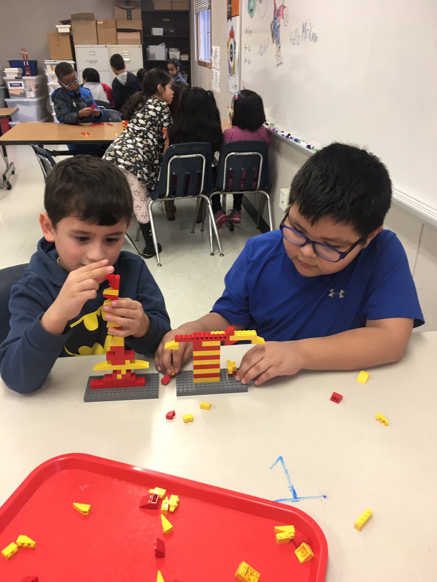 wlsking1's tweet image. STEM in the Forest. All students attend STEM at glenforestes.fcps.edu    Check out a first grade class collaborating to build a Lego tower. #POGPOL