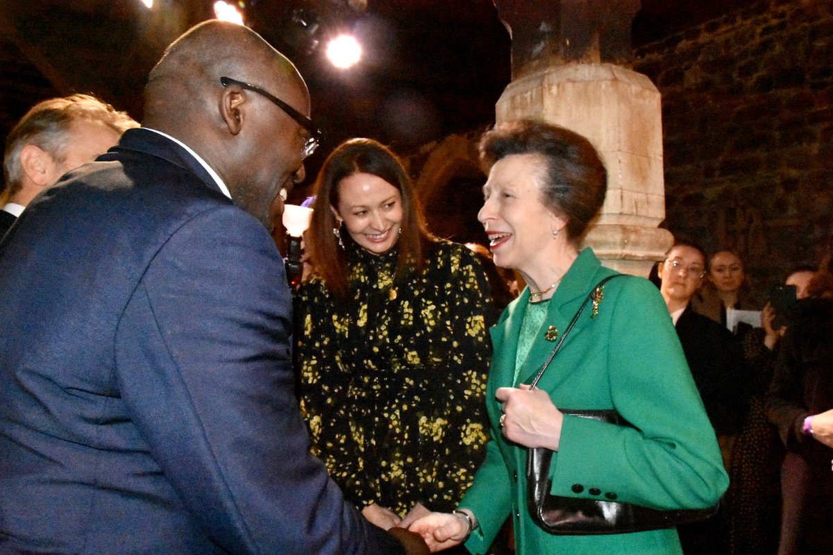 The Princess Royal, President of @UKFTorg presented The Queen Elizabeth Award for British Design <a href="/LondonFashionWk/">London Fashion Week</a> today. The award was presented to jewellery designer Rosh Mahtani, whose brand <a href="/AlighieriJewels/">Alighieri Jewellery</a> uses responsibly sourced materials and promotes local manufacturing.