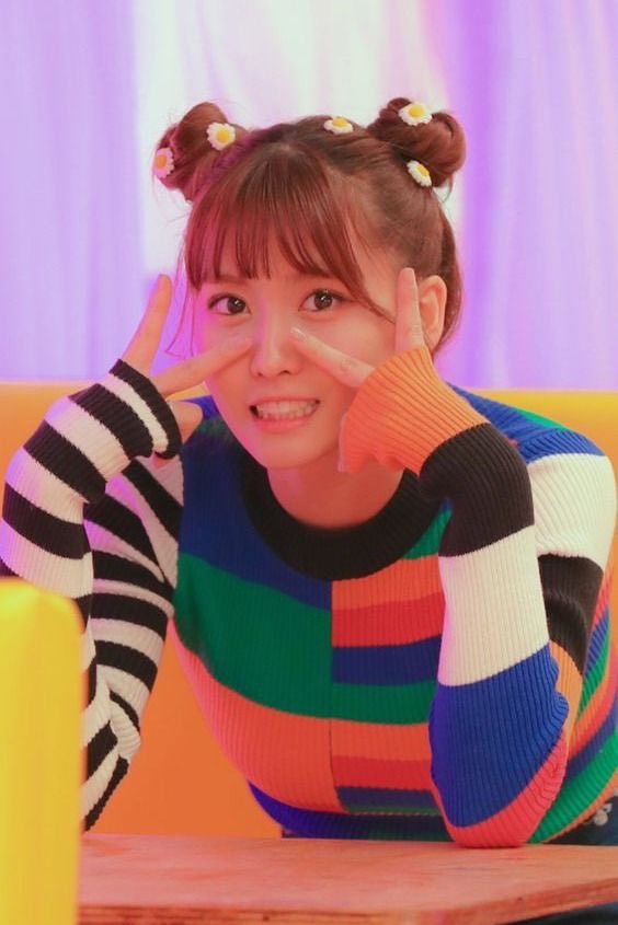 hmomoarchive's tweet photo. Missing Momo’s Instagram posts and vlives 😢

#MOMO #모모 #モモ #트와이스 #TWICE #KPOP @JYPETWICE https://t.co/JO2M11CExk