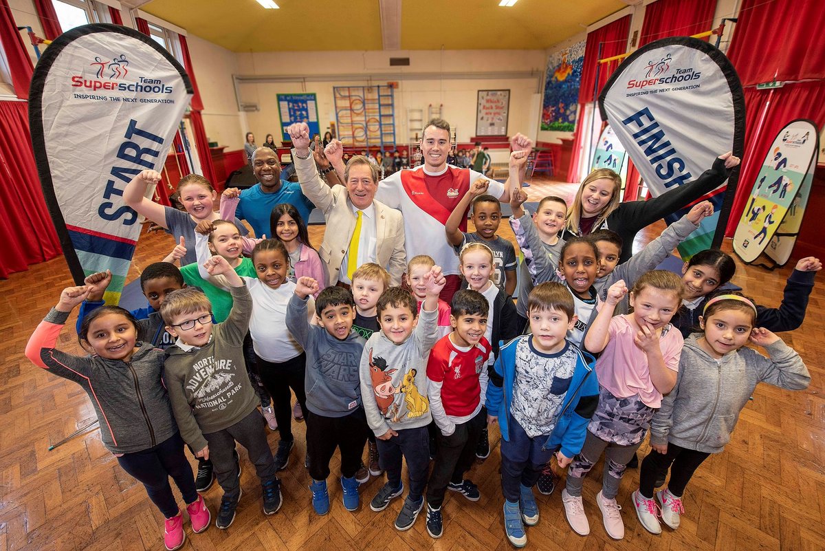 WolvesCouncil's tweet photo. Former Olympic gymnast @Kristian_Thomas vaulted into @WoodfieldSchool to share the power of sport and fitness with pupils. Full story: https://t.co/ahBg9wzssL @TeamSuperSchool #WVClassAct https://t.co/WrI5r68WVW