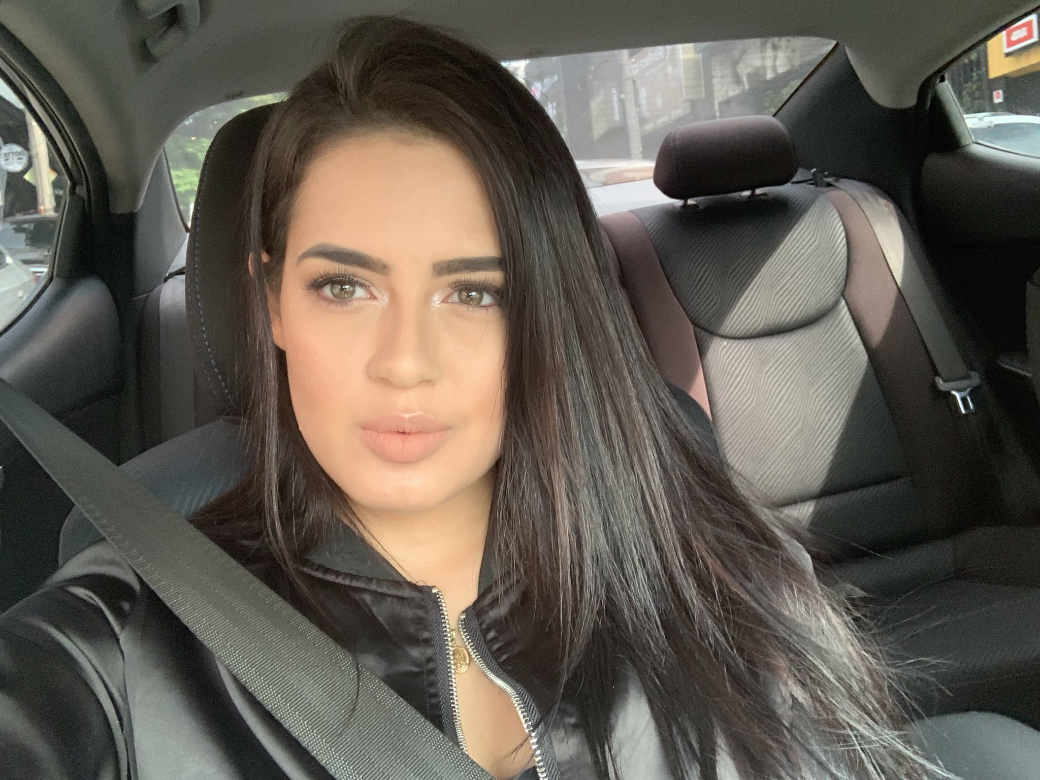 Antonia Martinez on X: 🥰 t.cooqIt7bHAGm  X