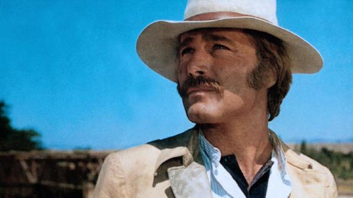 FilmLinc's tweet photo. Mapping Bacurau, a series featuring handpicked influences by @kmendoncafilho &amp; @jdornelles, begins March 13 with films by John Carpenter, Sergio Corbucci, Eduardo Coutinho, Sergio Leone &amp; more! See the full lineup: https://t.co/GwVjNE5zgJ https://t.co/BdHbG4ph6V