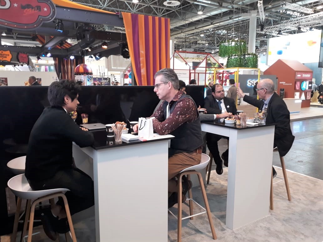 xsworldwide's tweet photo. The stand is busy with attendees engaging with our team! A very rewarding #Euroshop2020 with high-potential #meetings lined up. Don’t miss the opportunity to meet us at Hall 4 / C40 and IFES Global Village Hall 4 / E39.
#ConnectTheDots #MeetUs #XSatEuroshop #ExhibitProfs https://t.co/YGwVAYzRXw