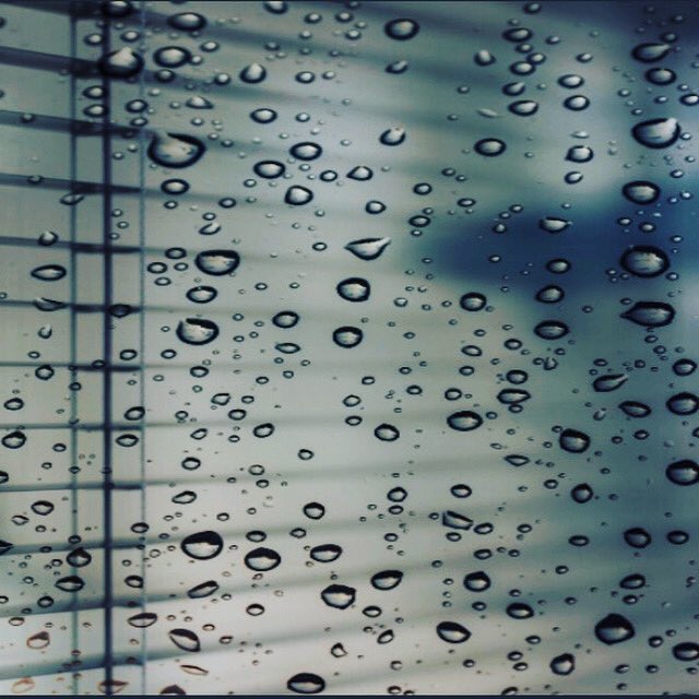 HiTech_Blinds's tweet photo. We offer @enduroshield easy clean coating on the external pane of our #integralblind sealed units, the coating makes keeping your glass cleaner for longer - for more information on how our products make life easier get in touch on 03306780280 or email us https://t.co/l9hNtca64v
