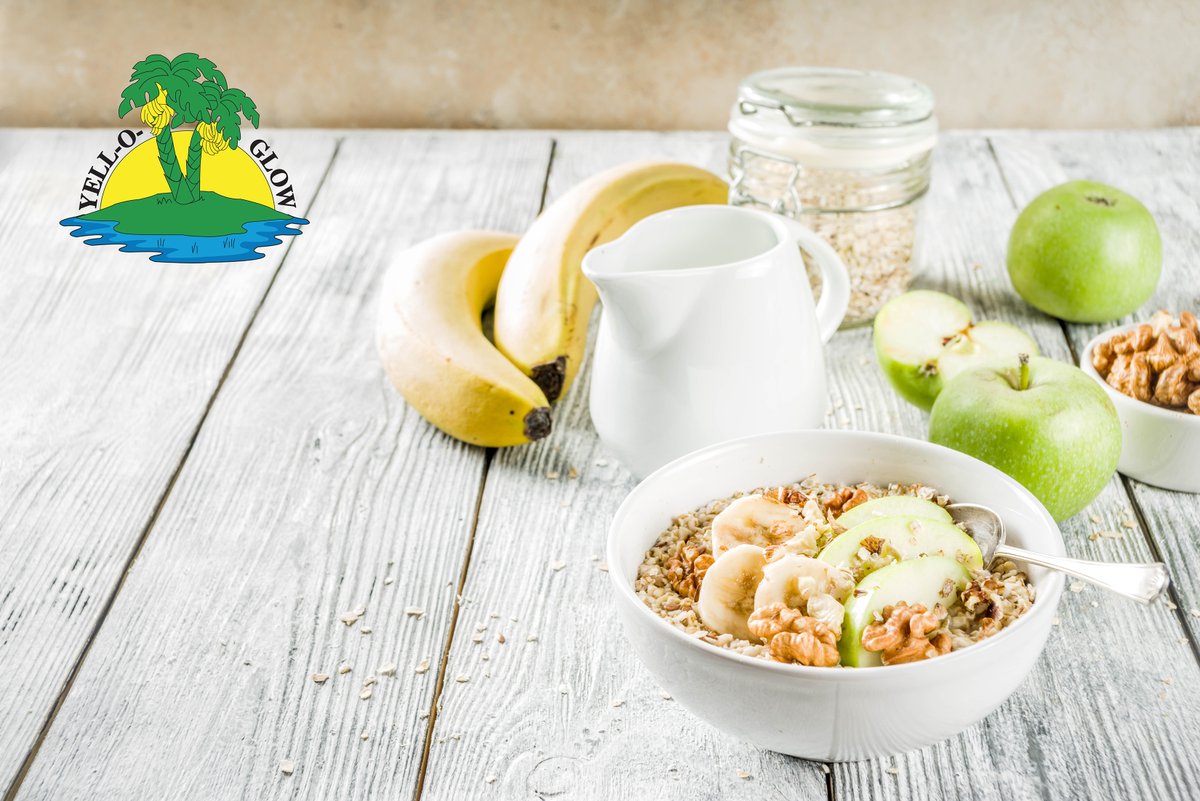 DID YOU KNOW?
Bananas grow on plants that are classified as an herb and the banana itself is classified as a berry?
A great source for vitamins and minerals, bananas are a good substitute for sugar when having your morning bowl of oats. 
.
#didyouknow #didyouknowfacts