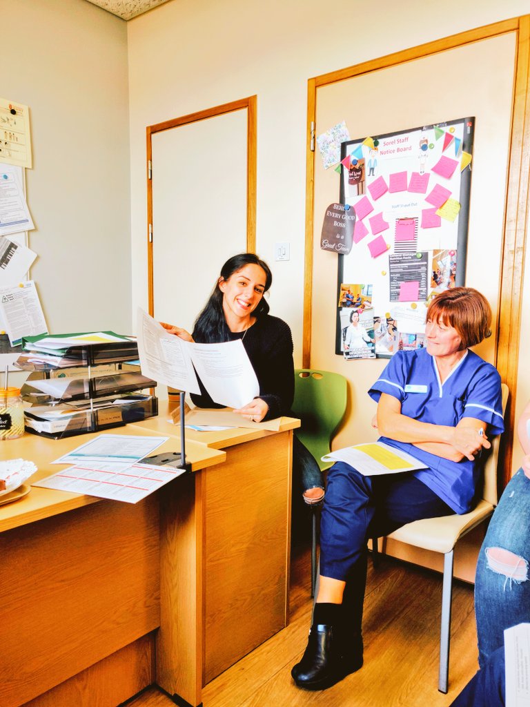 So when I not baking cakes🍰🧁 or smashing it in the gym 🥊🥊💪 I have been focusing on my nursing, I have started studying again and have had great fun putting my skills to the test, and had the best time giving back to my colleagues 😁 #teacheachother #newideas #team #nurselife