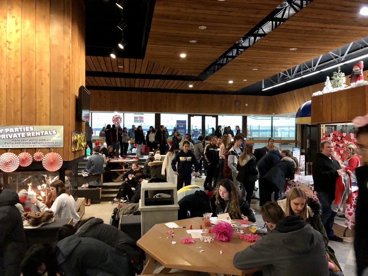 Thank you all for coming to the Come Be Our Valentine event! We hope you had a **lovely** time💗