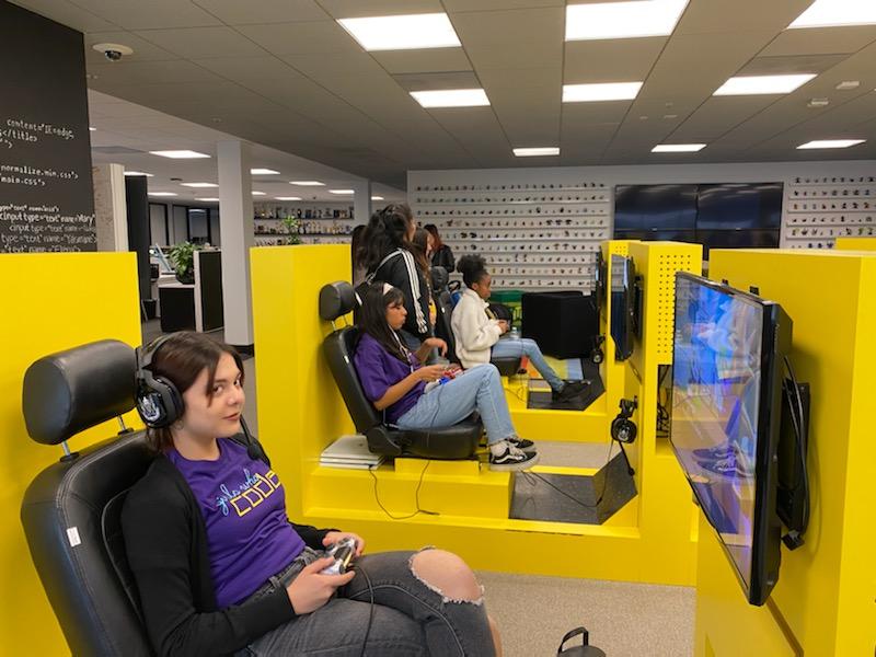 nlmusd's tweet photo. The Norwalk HS Girls Who Code club had a great time visiting Activision Friday.  What an awesome opportunity to make a connection between what they are learning in the classroom to the many careers in the industry.  #nlmusd #futureready https://t.co/5FCAKMiOb4