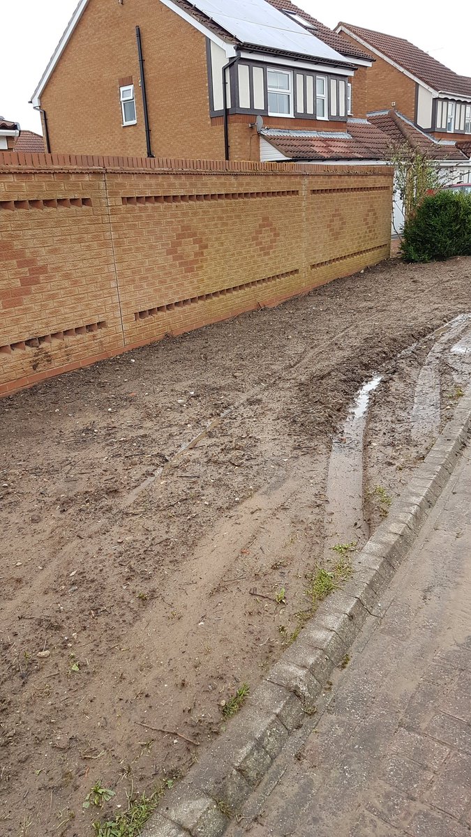 Bslythers's tweet photo. @TCVYork @YNET4 Perhaps @CityofYork would like to comment as to why doing this is acceptable and removing the plants and shrubs that were already there #netherpoppleton #york @yorklibdems #rewilding https://t.co/dyGDvu9aSc