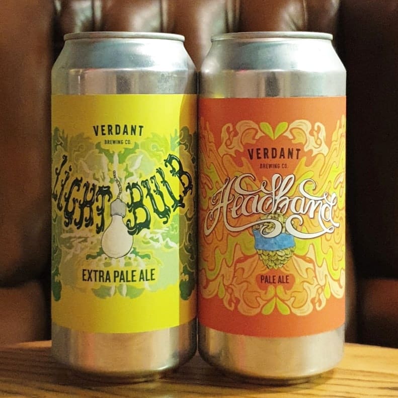 ebenezers1857's tweet photo. Some beers no introduction.
Lightbulb from @VerdantBrew
Now pouring.
Also availble in 440ml can along with Headband.
#verdantbrewingco #verdant #falmouth #cornwall #lightbulb #extrapale #paleale #modernbeer #ebenezerscraftbeerandgin #ebenezers https://t.co/u8v8i6bLmw