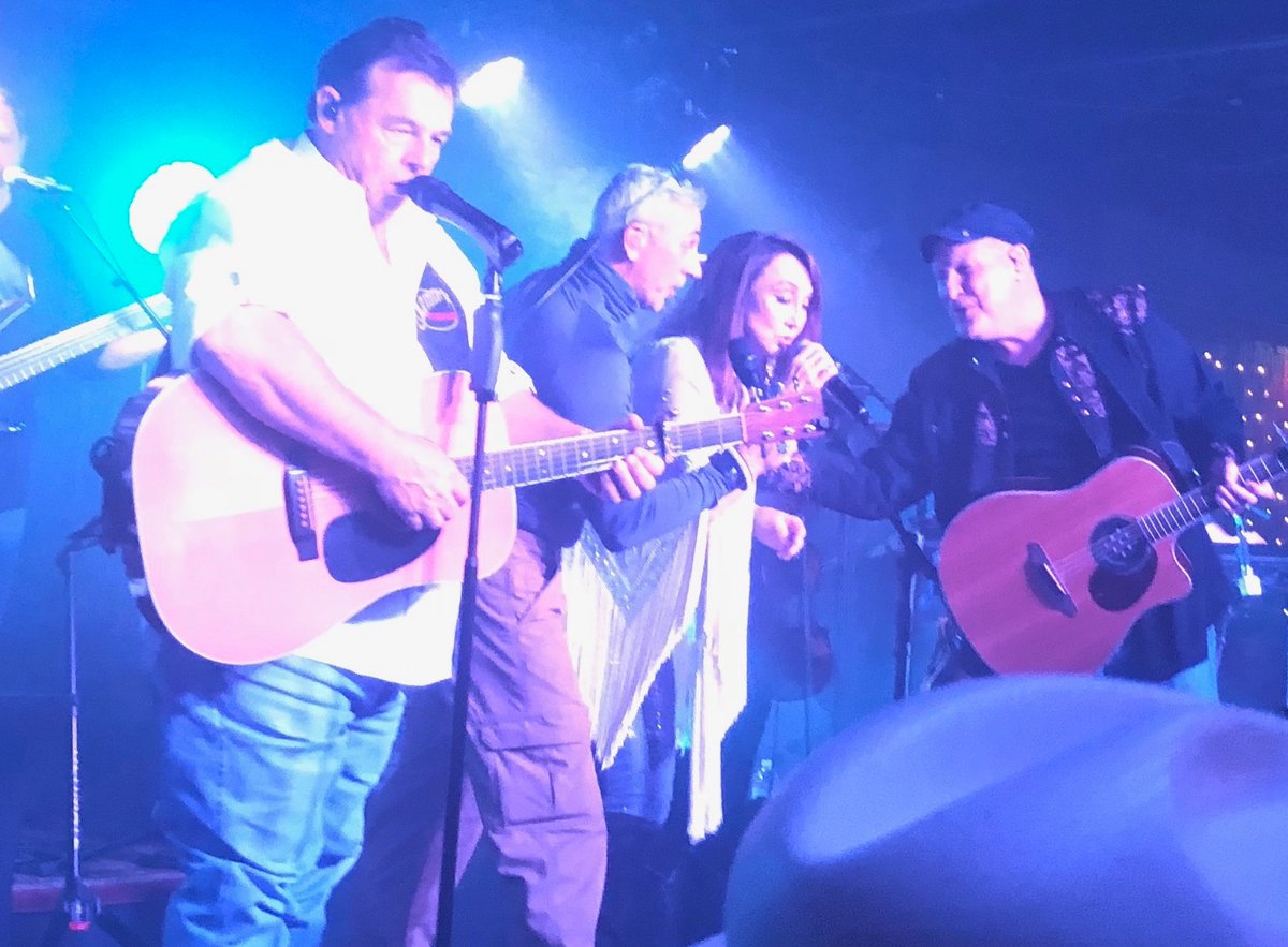 Aaron Tippin' (@tippinaaron) on Twitter photo Awesome private show with my Roots and Boots pals last night in Nashville. So glad Pam Tillis could join us for a couple of songs. <a href="/PamTillis/">Pam Tillis</a> <a href="/SammyKershaw/">SammyKershaw</a> <a href="/CollinRaye/">Collin Raye</a> <a href="/tomtippin/">Tom Tippin</a> <a href="/TheaTippin/">Thea Tippin</a> <a href="/nashvillepalace/">The Nashville Palace</a> Awesome private show with my Roots and Boots pals last night in Nashville. So glad Pam Tillis could join us for a couple of songs. <a href="/PamTillis/">Pam Tillis</a> <a href="/SammyKershaw/">SammyKershaw</a> <a href="/CollinRaye/">Collin Raye</a> <a href="/tomtippin/">Tom Tippin</a> <a href="/TheaTippin/">Thea Tippin</a> <a href="/nashvillepalace/">The Nashville Palace</a>