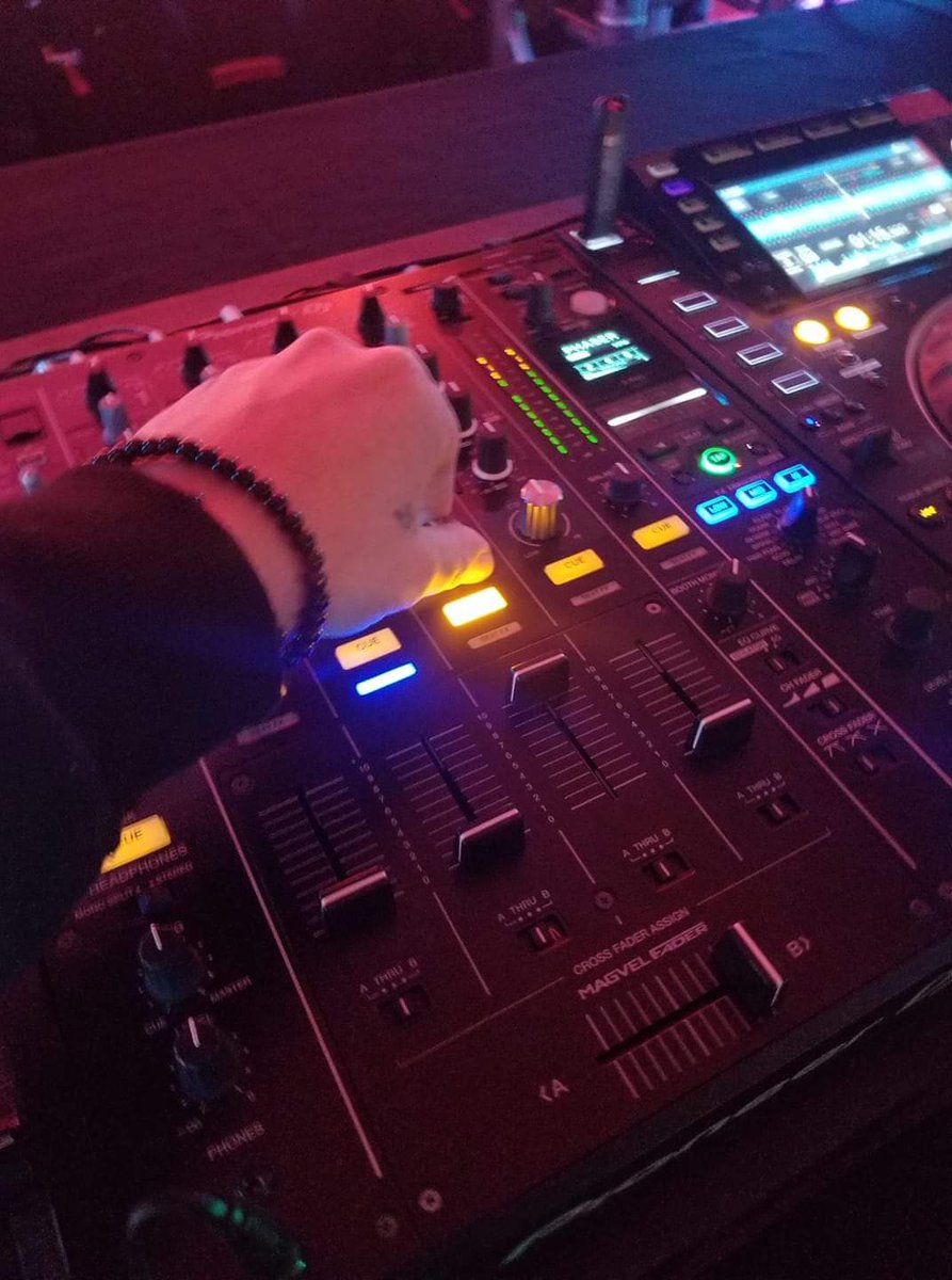 djshakezilla87's tweet photo. #cdjs #magmabros #music #basshouse #edmmovement #texasedmfam https://t.co/qPiP7slKfh