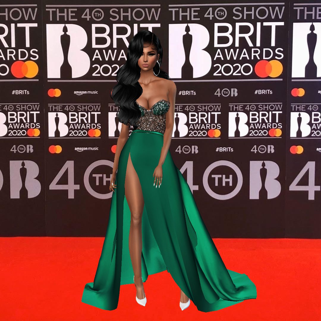 YoEbonics's tweet photo. Honored to be at the 40th Brit Awards <3 https://t.co/12hsLN6xMZ