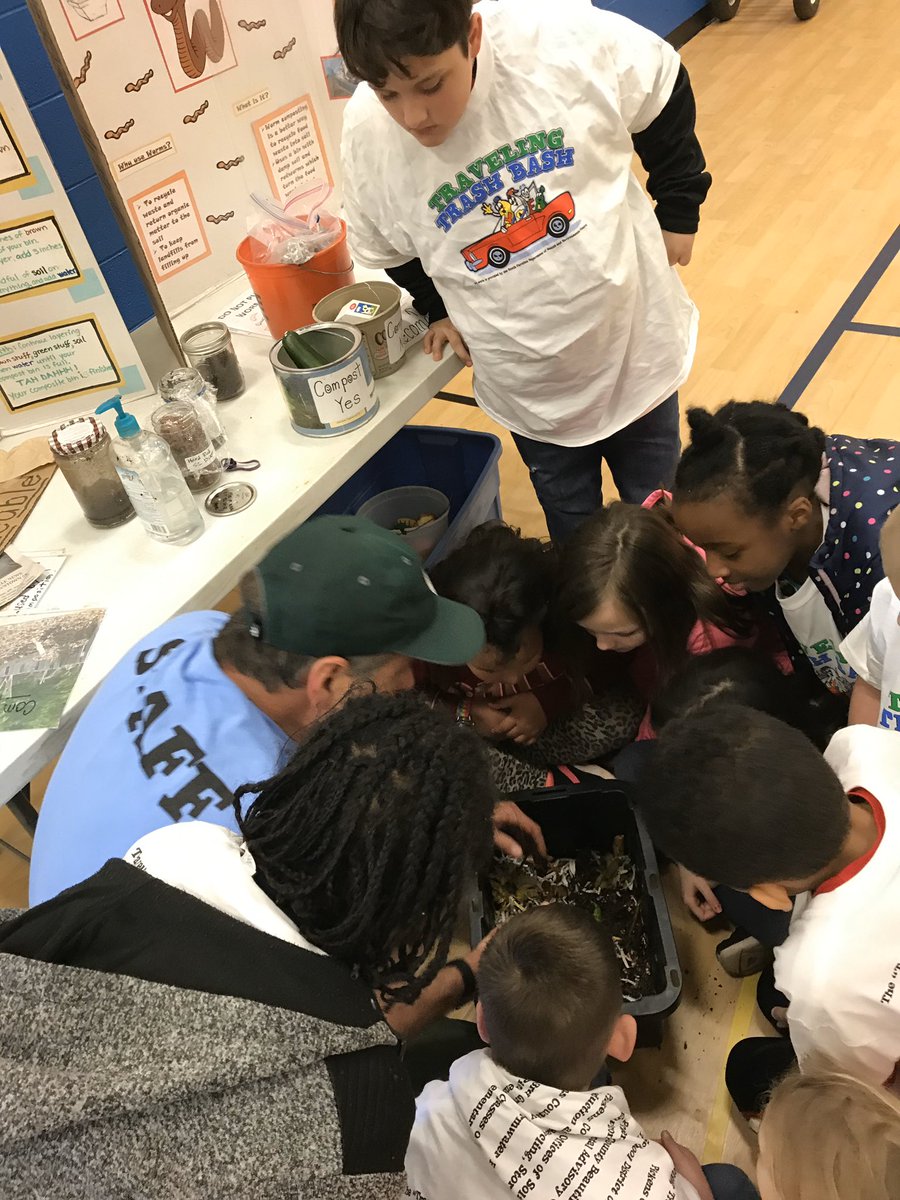 MASTFINSUP's tweet photo. Our third grade students participated in the traveling trash bash today. They learned so much about reducing, reusing, and recycling! #finsup #mastcares @MASTFINSUP https://t.co/RRrmbK3NYN