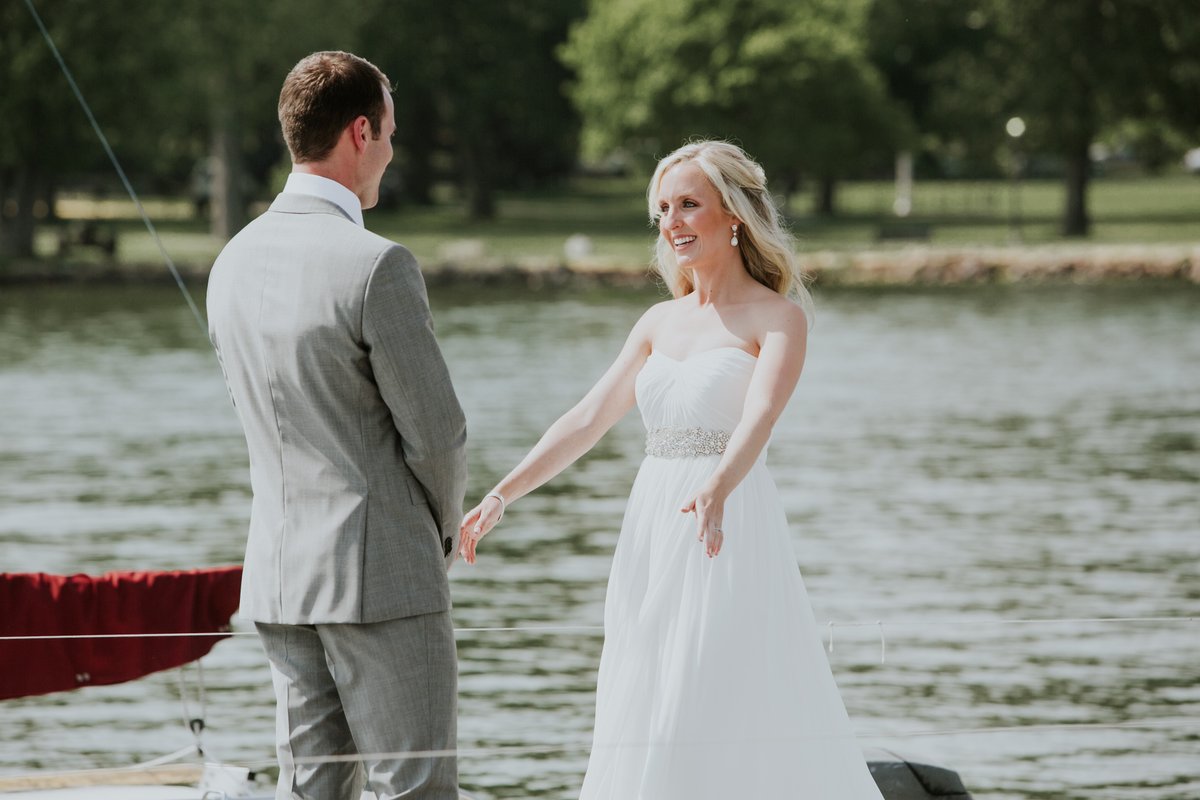 Let true romance and love rule your wedding day, not stress and anguish. Signature Events by Barbie will make your dream wedding happen.  #jennvanelk #destinationwedding #waterfrontweddings